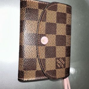 Louis Vuitton Rosalie Wallet (DE w/ Rose Ballerine)